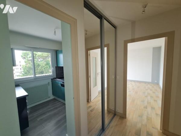 Commerces, plage et gare SNCF à pied - T3 avec terrasse et garage