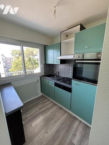 Commerces, plage et gare SNCF à pied - T3 avec terrasse et garage