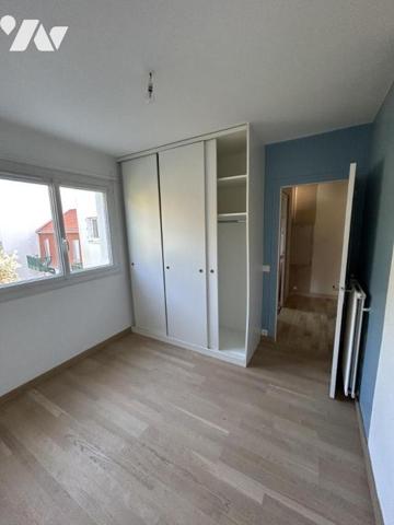 Commerces, plage et gare SNCF à pied - T3 avec terrasse et garage