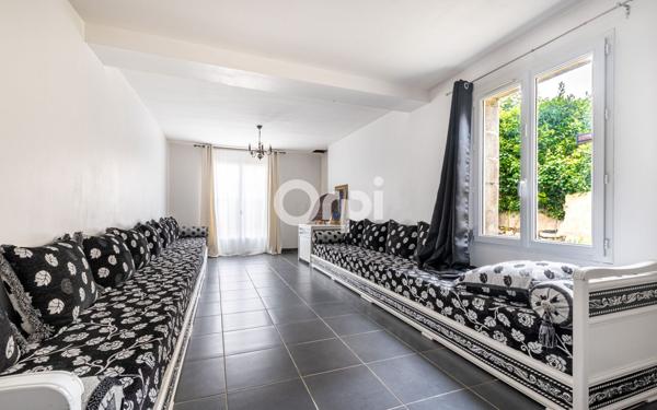 Maison à vendre    9 pièces • 215 m2 Saint-Léonard-de-Noblat