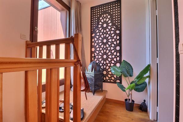 À VENDRE - Maison 3 chambres avec sous-sol total et terrasse rooftop