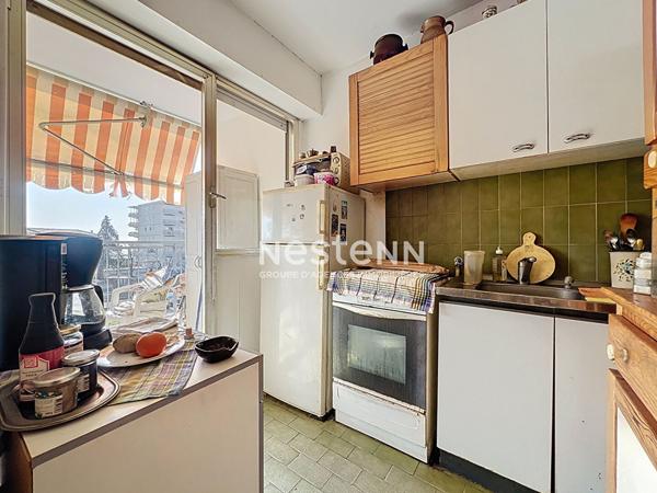 GOLFE JUAN - Studio - 32m² - Aperçu mer - Terrasse - Sud - Centre ville