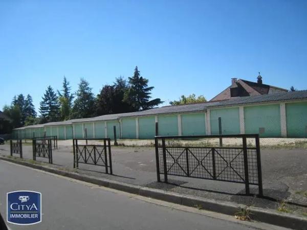 Parking à louer Bourges (18000)