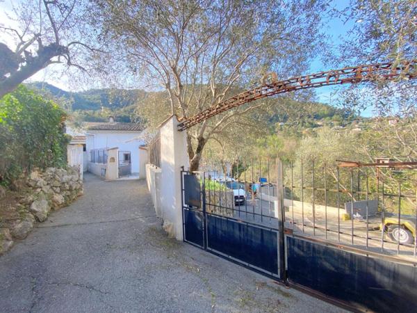 Villa Saint Blaise 6 pièce(s) 140 m2