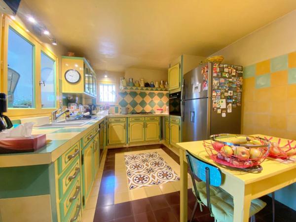 Villa Saint Blaise 6 pièce(s) 140 m2