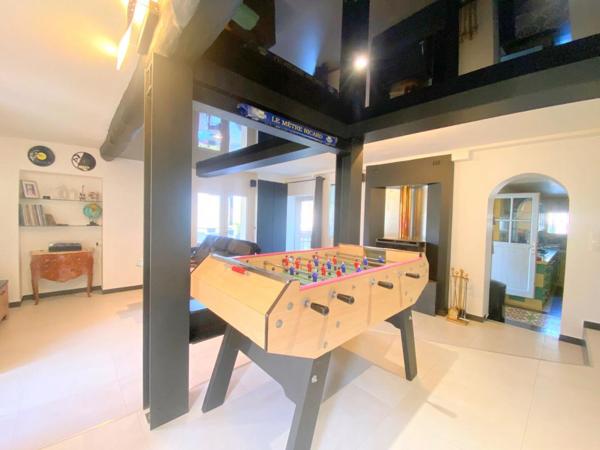 Villa Saint Blaise 6 pièce(s) 140 m2