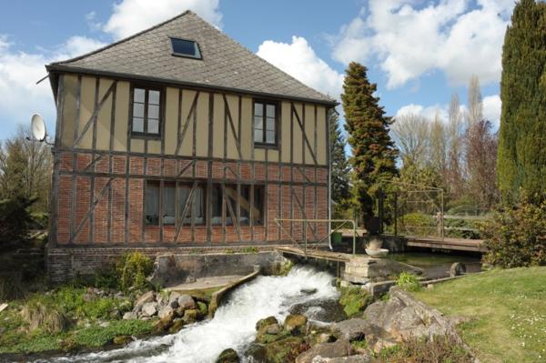 Maison à ESTISSAC, 10190 - 14 pièces 500m²