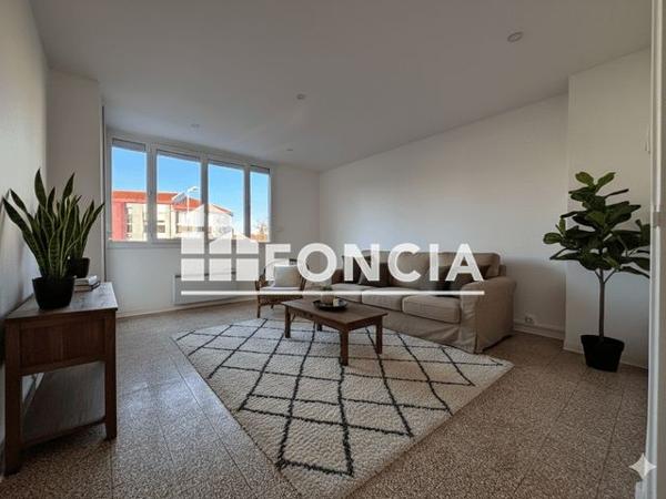 Location Appartement 4 pièces 64.5 m² - Perpignan 66000