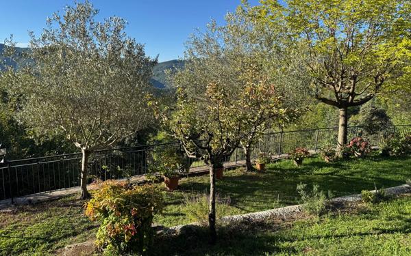 Maison à vendre    6 pièces •  Saint-Michel-de-Dèze