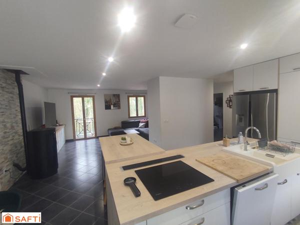 Maison récente, 4 chambres, DPE D, Gare a pied