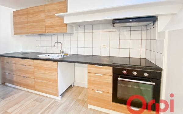 Appartement à louer    4 pièces • 58,54 m2 Hasparren