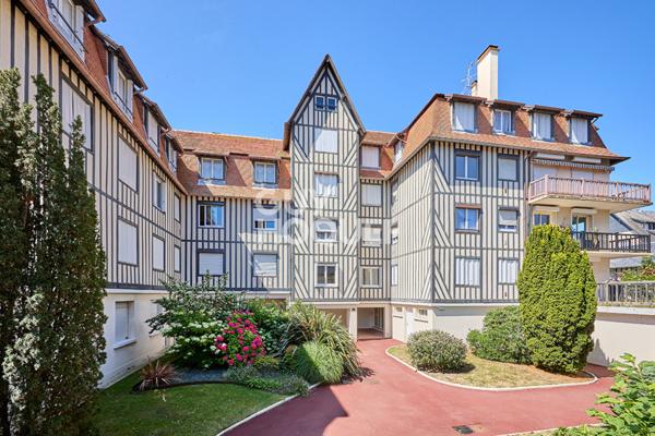 DEAUVILLE - 3 PIECES AVEC BALCON - GARAGE ET GRENIER