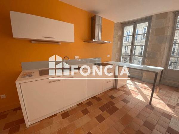 Location Appartement 3 pièces 66.39 m² - 05 PLACE DU PILORI Nantes 44000