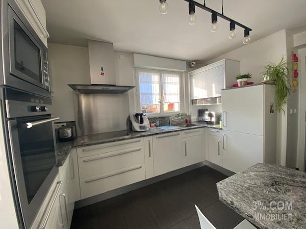 3%.COM Belle maison au calme- vue campagne Reitwiller (67370)