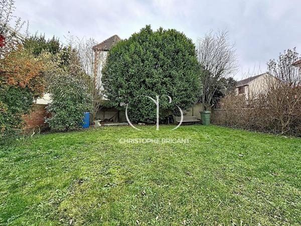 VILLEJUIF LOUIS ARAGON. MAISON 6 pièces  199 m2