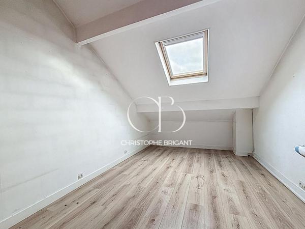 VILLEJUIF LOUIS ARAGON. MAISON 6 pièces  199 m2
