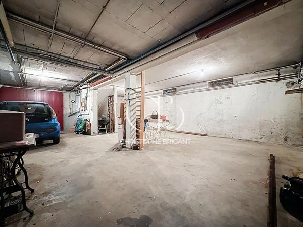 VILLEJUIF LOUIS ARAGON. MAISON 6 pièces  199 m2