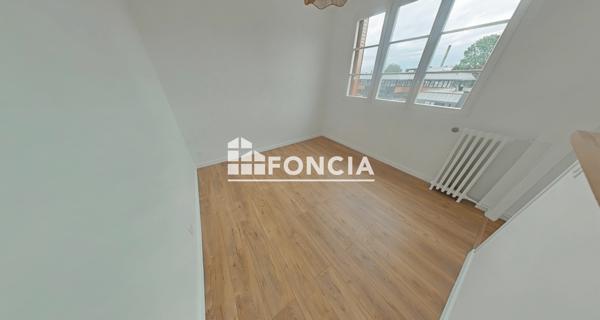 Location Appartement 2 pièces 31.39 m² - Saint-ouen-sur-seine 93400