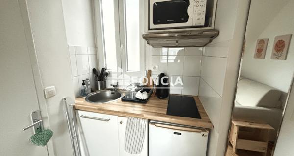 Location Studio meublé 15.09 m² - Paris 75010
