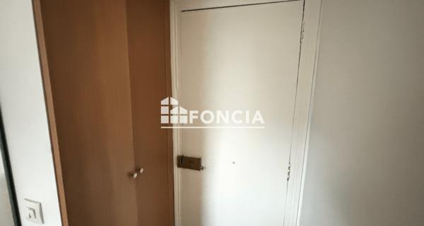 Location Studio meublé 15.09 m² - Paris 75010