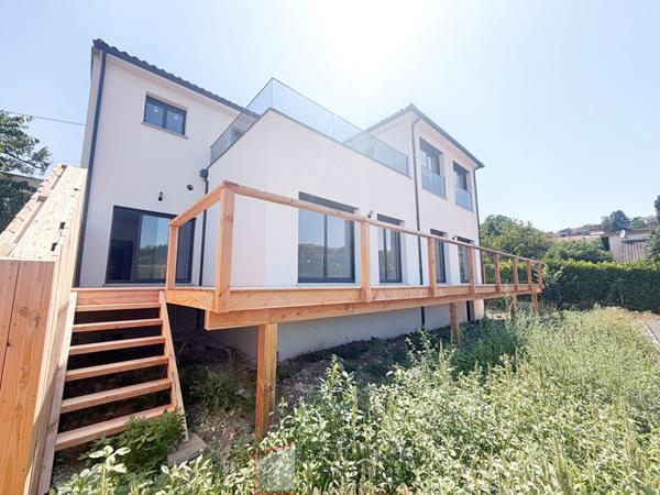 Maison 7 pièce(s) 4 chambre(s) 261.53 m²