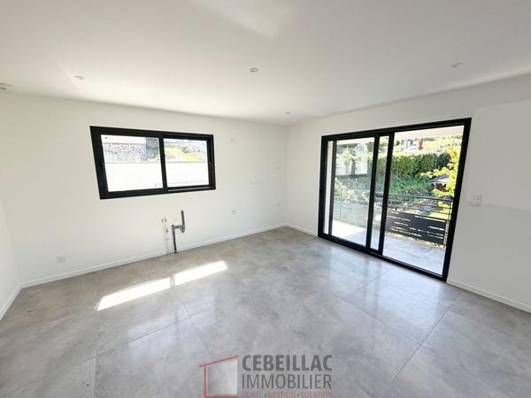 Maison 7 pièce(s) 4 chambre(s) 261.53 m²
