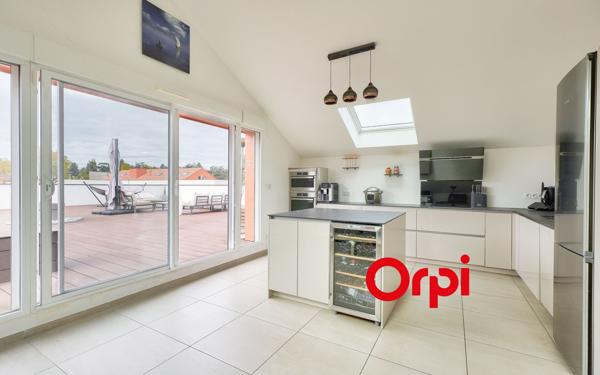 Appartement à vendre    4 pièces • 117 m2 Craponne