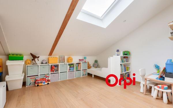 Appartement à vendre    4 pièces • 117 m2 Craponne