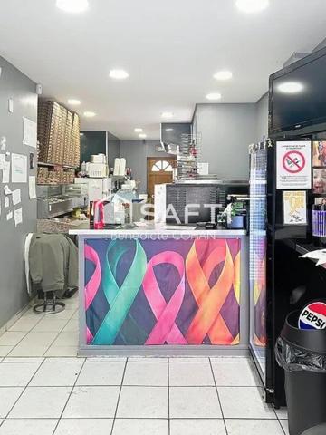 Immeuble de rapport, plein centre ville de Voves