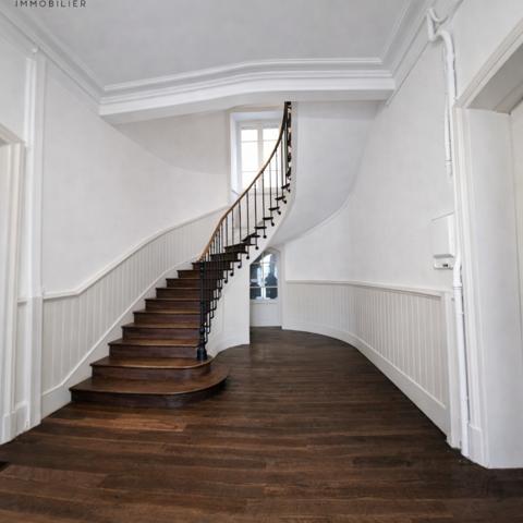 Rennes (35000) Bureaux 6 pièces 114m²