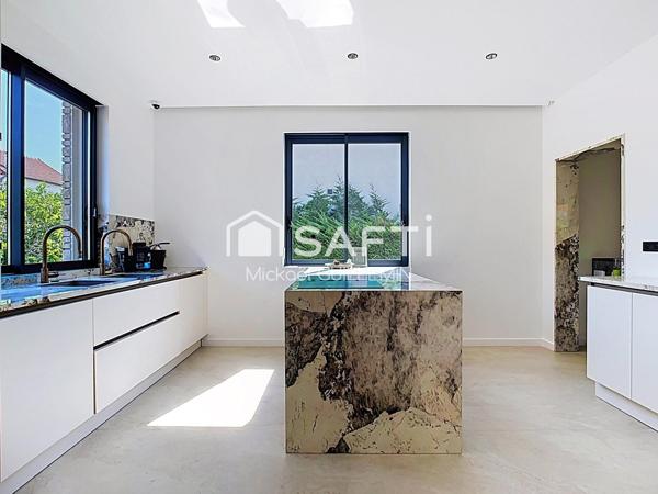 Charentonneau - Pavillon familial moderne
