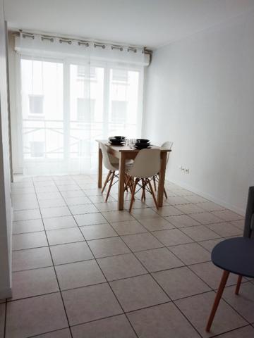 Appartement T2 Meublé Rouen Gauche avec balcon