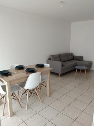 Appartement T2 Meublé Rouen Gauche avec balcon