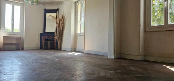 MAISON DE MAITRE PROCHE DE PEYREHORADE (40) - 21896 M2 DE TERRAIN