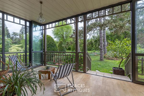 Maison familiale bourgeoise et sa piscine