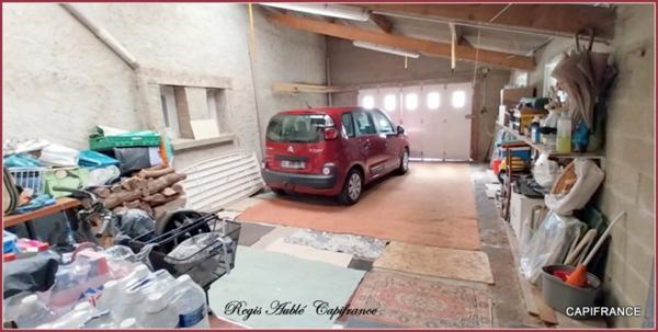 À vendre : Charme et authenticité pour cette magnifique maison en pierre de 6 pièces à PLELAN LE GRAND (35)