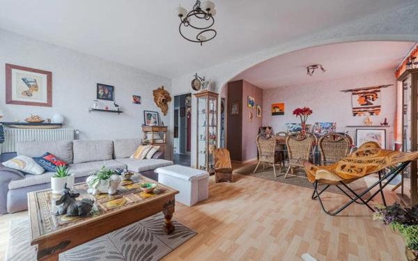 Appartement à vendre    4 pièces • 75,55 m2 Saint-Pierre-des-Corps