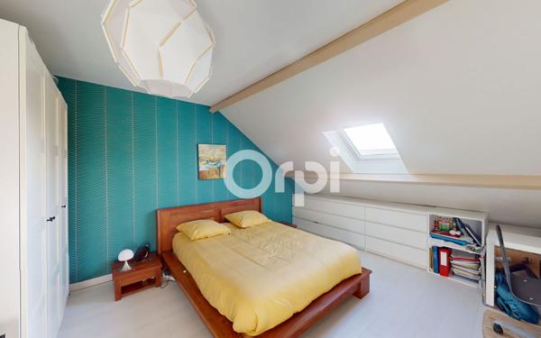 Maison à vendre    7 pièces • 205 m2 Écuelles