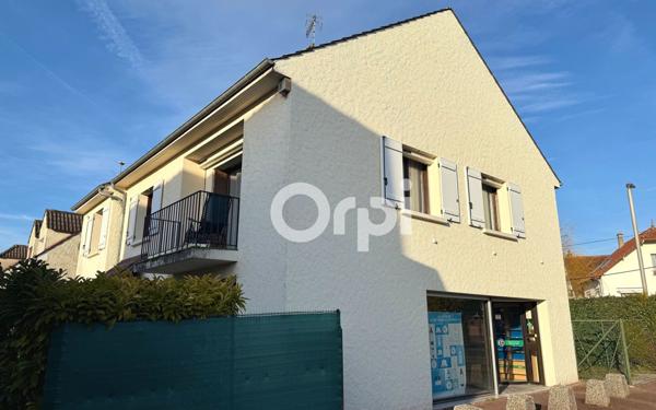 Maison à vendre    7 pièces • 205 m2 Écuelles