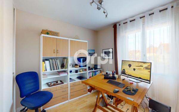 Maison à vendre    7 pièces • 205 m2 Écuelles