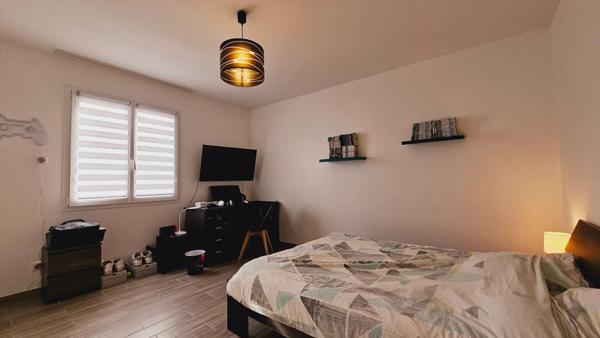 MAISON RECENTE DE PLAIN PIED165M² 5 PIECES GARAGE JARDIN