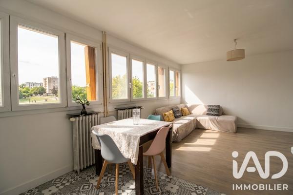 Appartement à vendre 4 pièces 63 m² Neuilly-sur-Marne