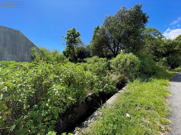 Terrain à Batir à vendre à Saint-Benoît à la Réunion (97470), ref : 97409-224
