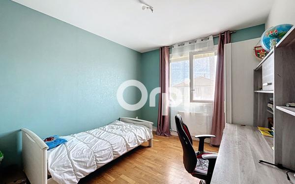 Maison à vendre    5 pièces •  Brive-la-Gaillarde