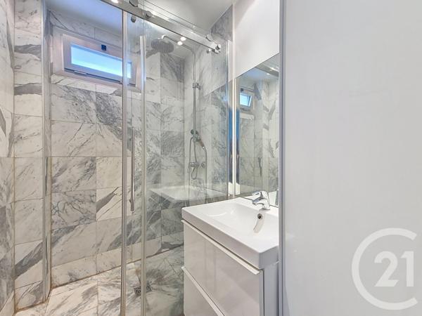 Appartement F5 à vendre  5 pièces - 92,59 m2 CHATOU - 78