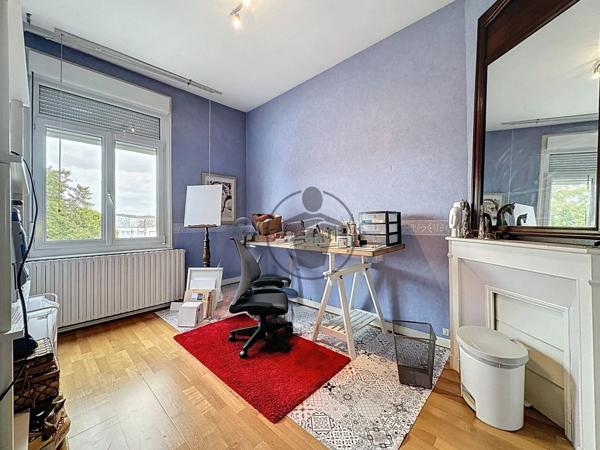 Vente Maison 9 pièces 280 m2 à Saint-Quentin