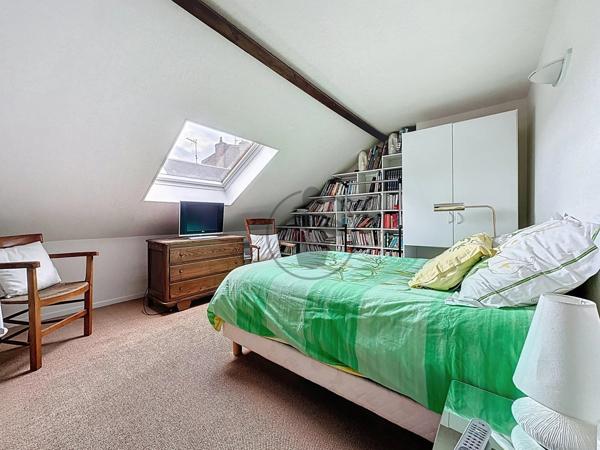 Vente Maison 9 pièces 280 m2 à Saint-Quentin