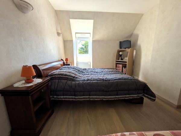 44410  SAINT-LYPHARD - Maison  4 chambres dont 1 au rdc - garage - dépendances - grand terrain