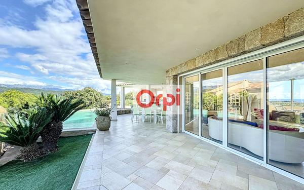 Maison à vendre    7 pièces •  Zonza