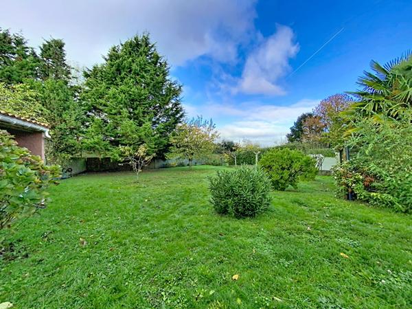 VERTOU GRASSINIERE Maison familiale 4 chambres terrain de plus de 2000m2 piscine